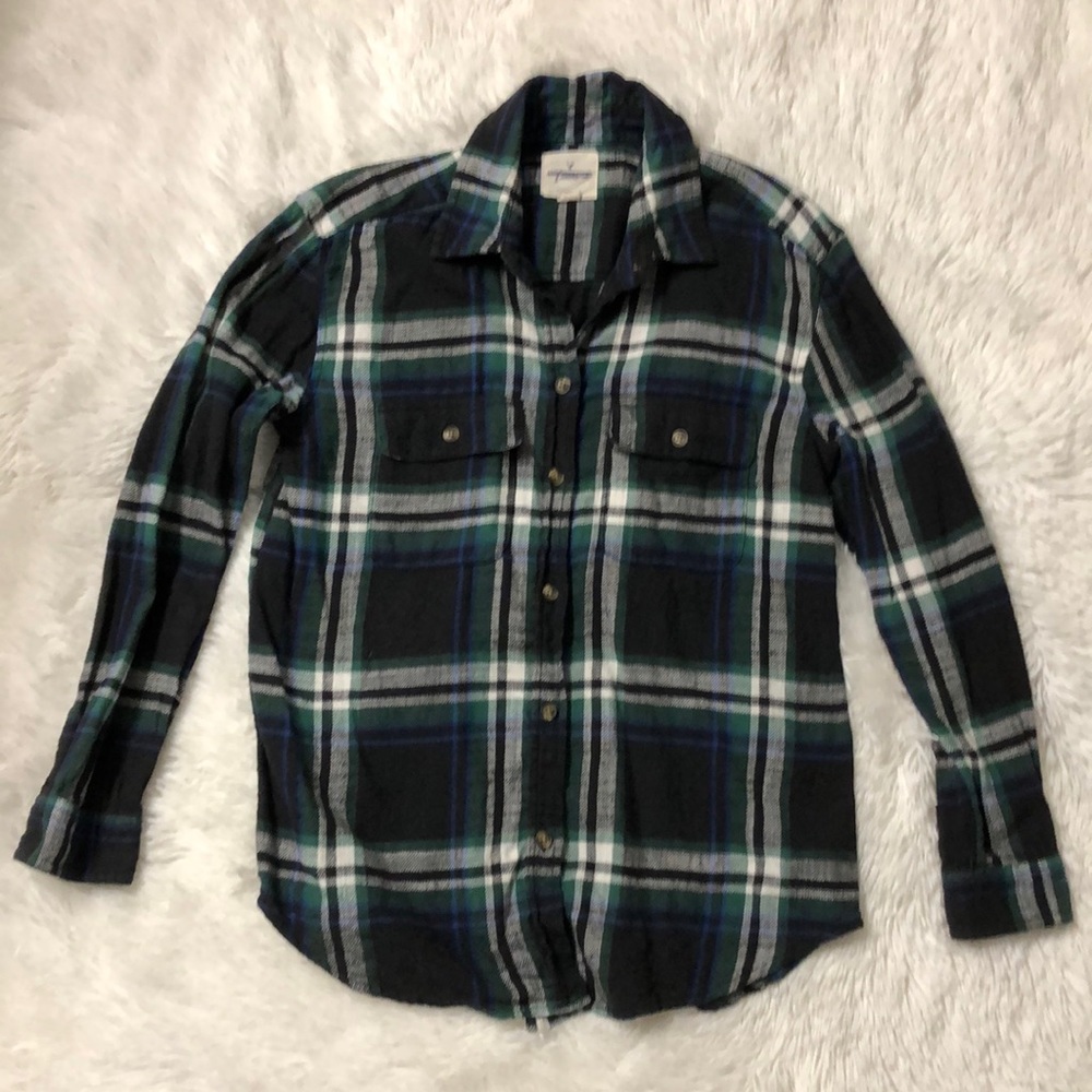 American Eagle plaid flannel shirt